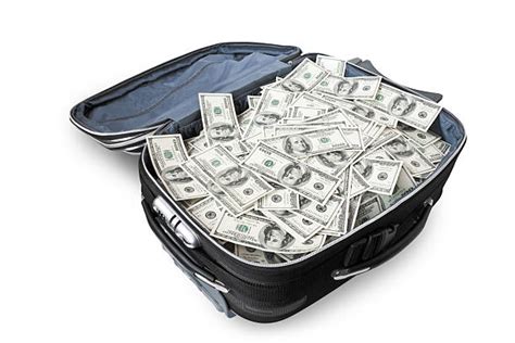 money inside travelling bag